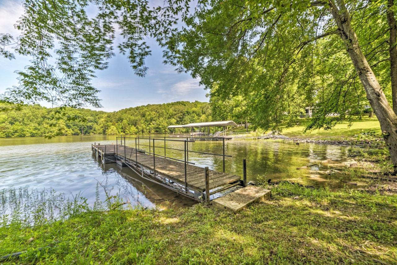 Lake Barkley Waterfront Home With Deck And Boat Dock! Cadiz Exterior photo